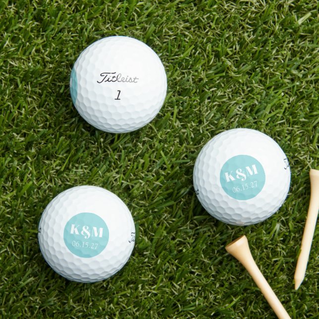De Golf Mariage Week-end Date pour se souvenir des balles  (Herbe in situ)
