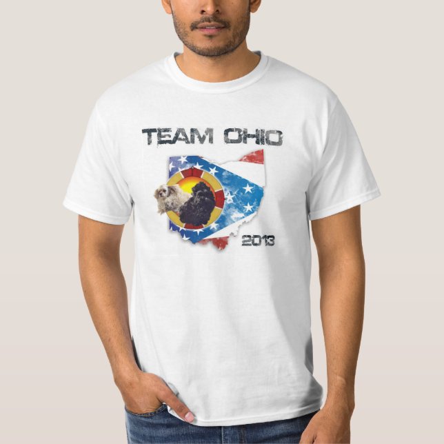 De "Lévi" de cockers T-shirts "bavard" et (Devant)