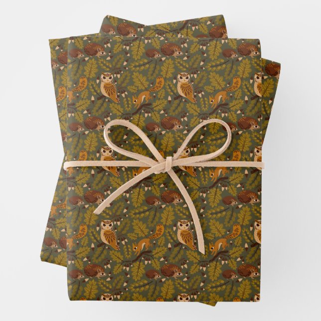 De Papier Cadeau Créatures des bois et Motif Feuille (En situation)