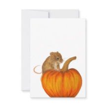 Carte plate à la souris d'automne dessinée à la ma
