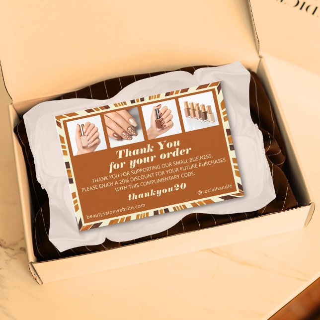 De Remerciements Russe Grille Photo Salon à ongles Commande Carte d (Créateur téléchargé)