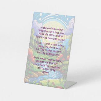 De Table La prière du matin d'un enfant sur le signe du pié