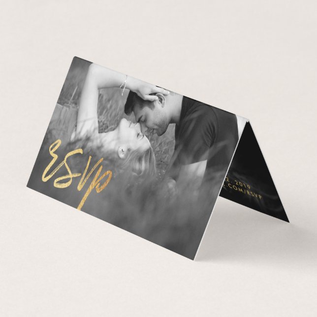 De Visite Elégant script Gold Foil Double photo carte RSVP (Devant)