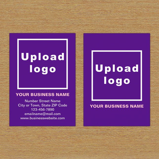 De Visite Marque d'affaires sur petite carte Portrait violet (Front and back of the purple business card with your brand)