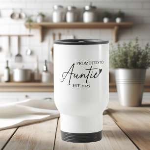 De Voyage Promu à la tante EST 2025   Nouvelle tante Mug