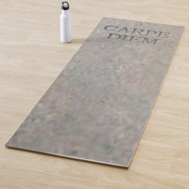 De Yoga Tapis d'exercice Carpe Diem Stone (En situation)