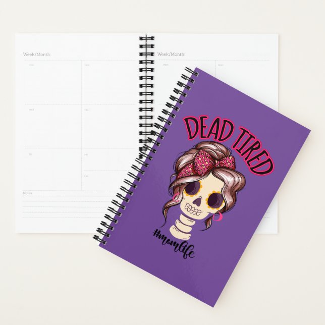 Dead Tired Maman Vie Skeleton Messy Bun Bandana (Devant avec enveloppe)