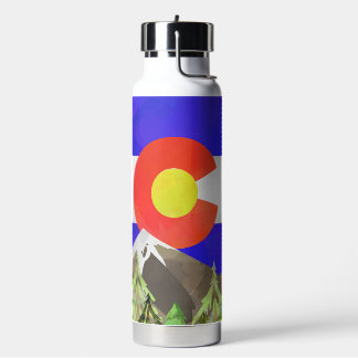 D'eau Colorado Drapeau Bouteille avec Montagnes & Arbres