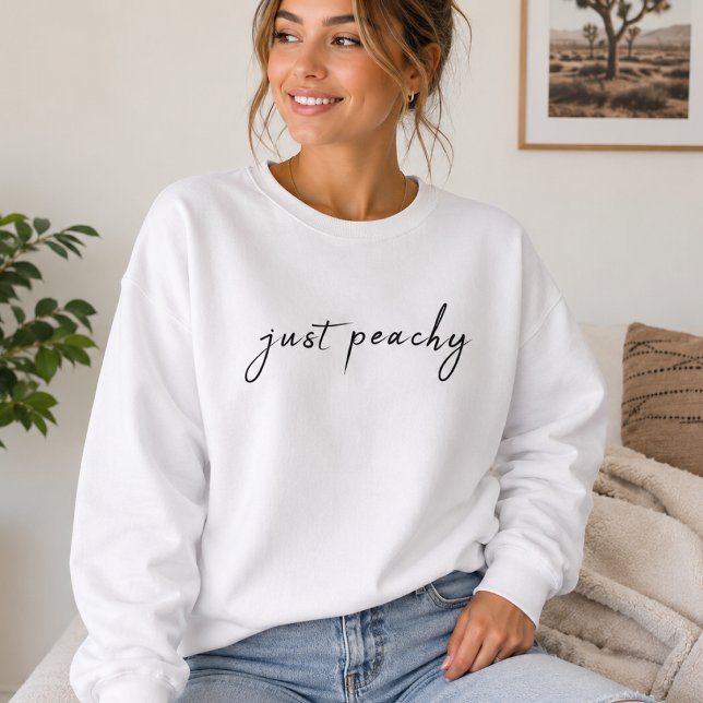 Débardeur Just Peachy | Haut de cadeau mignon mini (Just Peachy sweatshirt with minimal script lettering for casual weekends and coffee runs.)