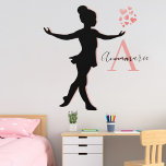Décalque Mural Cute Ballerina Silhouette rose Nom du monogramme<br><div class="desc">Belle conception avec une ballerine en silhouette noire et rose avec monogramme et nom,  ainsi que des coeurs d'aquarelle flottants. Remplacez par votre monogramme et le nom de votre choix. Idéal cadeau pour la chambre de cette fille spéciale.</div>