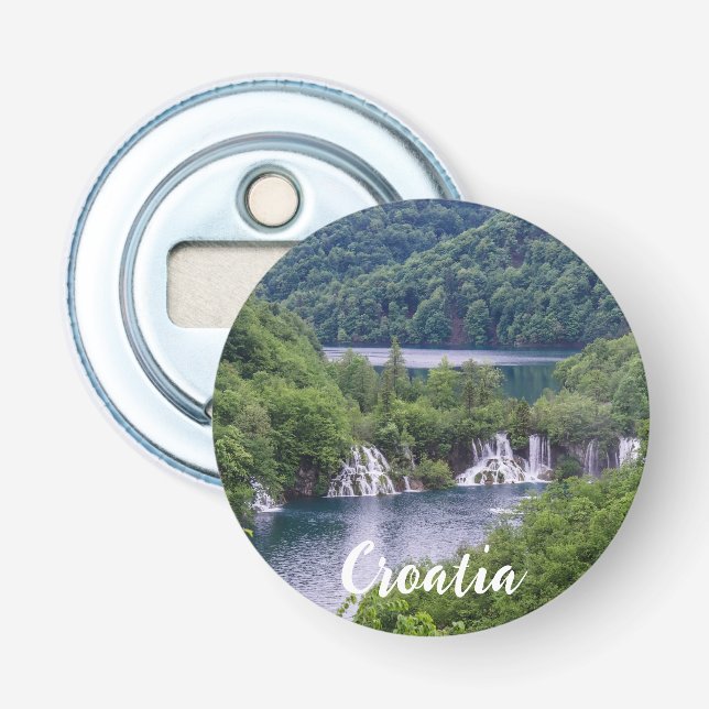 Décapsuleur Cascade cascade avec forêt verte en Croatie (Devant)