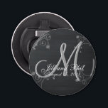 Décapsuleur Monogramme 3d Rustique Chalkboard<br><div class="desc">Découvrez ce design de tableau rustique Monogram 3d. Retro recherche Vintage pour votre mariage. Monogrammes,  texte et nom de mariée et de mariée sont faciles à changer selon vos besoins. Toutes les oeuvres et images ©nuptial.</div>