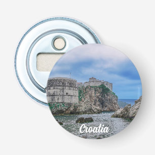Décapsuleur Murs de forteresse, côte rocheuse et mer en Croati