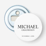 Décapsuleur Nom et monogramme du Groomsman personnalisé modern<br><div class="desc">Cadeaux Groomsman Personnalisés modernes avec nom,  titre et date mariage personnalisées en noir classique serif style de police sur arrière - plan blanc. Aussi parfait pour Best Man,  Père de la Mariée et plus.</div>