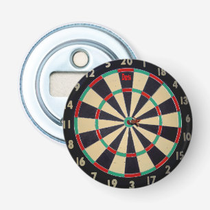 Décapsuleur Tableau de bord avec une fléchette en bullseye, ou