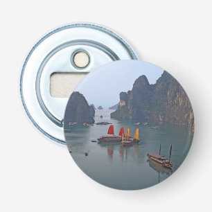 Décapsuleur Voiliers dans la baie d'Ha Long - Vietnam, Asie