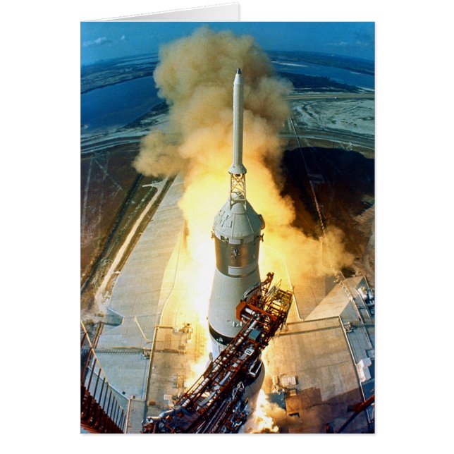 Décollage du véhicule spatial d'Apollo 11 Saturn V (Devant)