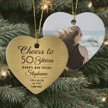 Décoration En Céramique 1 Photo Chaque année Anniversaire Brossé Faux Gold<br><div class="desc">Salutations à 50 ans (ou tout autre nombre d'années)! Célébrez un joyeux anniversaire pour elle avec un ornement photo-coeur en forme de noir et or céramique. Image et texte (y compris les années) sur ce modèle sont simples à personnaliser. Le design présente un arrière - plan métallique brossé à l'or,...</div>