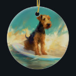 Décoration En Céramique Airedale Beach Surf Peinture<br><div class="desc">Plongez dans le monde ludique de l'aventure canine avec cette peinture captivante. Un chien en ébullition se rend aux vagues, chevauchant habilement le surf sur une plage baisée par le soleil. L'oeuvre d'art vibrante capte magnifiquement l'essence de l'excitation au bord de la plage tandis que le chien court sans crainte...</div>