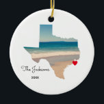 Décoration En Céramique Ajouter votre photo Texas Beach Trip<br><div class="desc">Ajoutez votre propre photo au-dessus de la forme de la carte de l'état du Texas. Si nécessaire, vous pouvez déplacer votre photo en choisissant l'option de démasquage, en la déplaçant un peu, puis en masquant l'image à nouveau dans la forme Texas. Mon échantillon de photo a été pris lors d'un...</div>