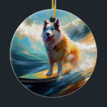 Décoration En Céramique Alaskan Malamute Beach Surf Peinture<br><div class="desc">Plongez dans le monde ludique de l'aventure canine avec cette peinture captivante. Un chien en ébullition se rend aux vagues, chevauchant habilement le surf sur une plage baisée par le soleil. L'oeuvre d'art vibrante capte magnifiquement l'essence de l'excitation au bord de la plage tandis que le chien court sans crainte...</div>