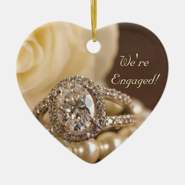 Décoration En Céramique Bague Fiançailles diamant ovale et Rose blanche (Devant)