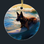 Décoration En Céramique Belge Shepherd Beach Surf Peinture<br><div class="desc">Plongez dans le monde ludique de l'aventure canine avec cette peinture captivante. Un chien en ébullition se rend aux vagues, chevauchant habilement le surf sur une plage baisée par le soleil. L'oeuvre d'art vibrante capte magnifiquement l'essence de l'excitation au bord de la plage tandis que le chien court sans crainte...</div>