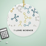 Décoration En Céramique Blue Yellow Science Chimie Molécules Noël<br><div class="desc">Décor de Noël pour les amateurs de sciences. L'arrière - plan est un motif de molécules aux couleurs gris, bleu et jaune. Un cadeau parfait pour les étudiants en sciences, biologistes, chimistes, chercheurs et techniciens. Le sentiment dit "J'aime la science" mais vous pouvez la changer pour votre propre message personnalisé....</div>
