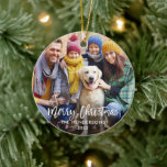 Décoration En Céramique Bracelet Script Joyeux Noël Photo Rouge Retour<br><div class="desc">Script de pinceau moderne Joyeux ornement photo de famille de Noël - Red Snowflakes retour</div>