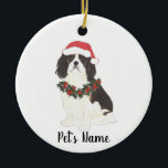 Décoration En Céramique Cavalier King Charles Spaniel (Tricolor)<br><div class="desc">Faites la belle liste cette année avec un ornement de votre petit cavalier roi préféré elf! Pour les cadeaux les plus sucrés,  jumelez-le avec une impression d'art ou un autre article de ma collection !</div>