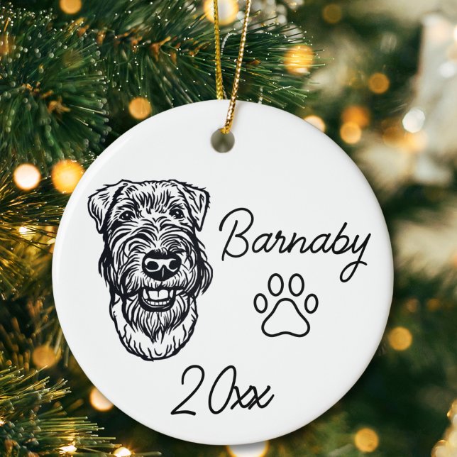 Décoration En Céramique Chien Terrier Gallois Ligne personnalisée Nom & An (Welsh Terrier Dog Custom Name and Year Ornament with Paw Print. Black and White Line Art Modern)
