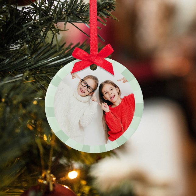 Décoration En Céramique Christmas mignon photo vert Whimsun Fun (Whimsical green cute photo Christmas ornament.)