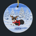 Décoration En Céramique Costume de renne de Noël Corgi noir mignon<br><div class="desc">Un mignon tricolore à tête noire gallois Pembroke corgi portant un costume de renne de Noël et courant dans la neige.</div>
