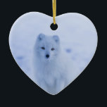 Décoration En Céramique Cute Arctic Fox sur Snowy Winter Arrière - plan<br><div class="desc">Ornement avec une photo d'un renard blanc arctique. Un paysage hivernal enneigé entoure cette charmante créature.</div>