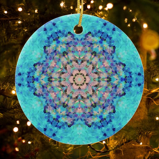 Décoration En Céramique Digital Mandala bleu et rose (Blue and Pink Digital Paint Mandala Ornament by Wormhole Orbital)