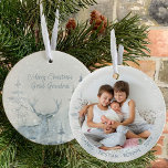 Décoration En Céramique Élégante forêt d'hiver et le stade Photo personnal<br><div class="desc">Photo ornement de Noël que vous pouvez personnaliser pour la Grande grand-mère ou n'importe qui d'autre! Le design a une scène d'aquarelle élégante sur un côté d'une forêt de pins d'hiver et d'un cerf. L'autre côté a votre photo et vos noms ou tout autre texte personnalisé. Le modèle photo affiche...</div>
