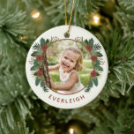 Décoration En Céramique Élégante végétation fleurie Noël 2 Photo Enfants<br><div class="desc">Nos enfants grandissent si vite ! Créez un souvenir au trésor avec cette belle photo ornement arbre de Noël! Il présente une végétation hivernale dessinée à la main et des fleurs aux couleurs rustiques de brique rouge et de différentes nuances de vert sur un arrière - plan d'ivoire. Facile à...</div>