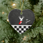 Décoration En Céramique Farmhouse Black White Plaid Deer Chalkboard Nom<br><div class="desc">Cette conception en damier noir est décorée de plaid en noir et blanc de style maison de ferme, et dispose d'un cerf blanc gracieux... orné d'un foulard rouge festif ! Personnalisez-vous avec le nom de votre ou de votre être cher. Vous pouvez modifier les styles, les tailles et les couleurs...</div>