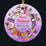 Décoration En Céramique Festif Noël Gingerbread, Snowman, Chats, Elf<br><div class="desc">Caricatures de Noël mignonnes de pain d'épice,  chats,  bonhommes de neige,  cadeaux,  souris,  lamas et rennes nom de famille et ornement de Noël personnalisé année.</div>