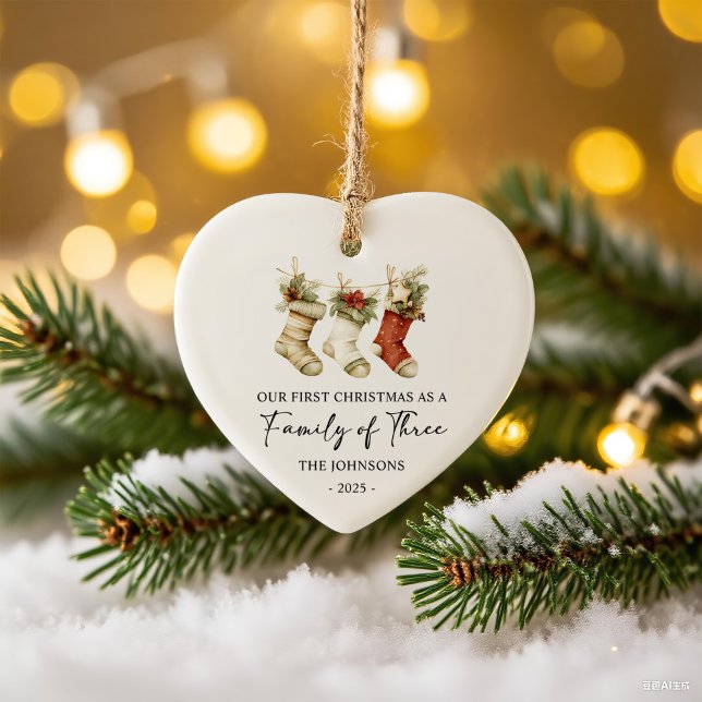 Décoration En Céramique First Christmas as a Family of Three (Créateur téléchargé)