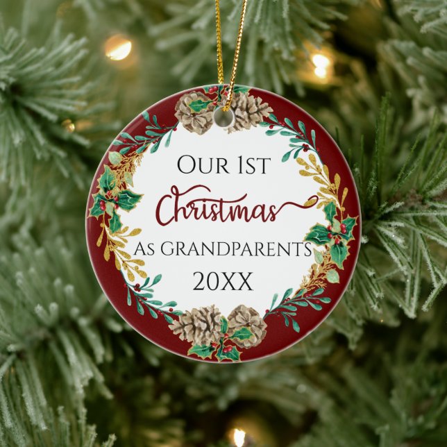 Décoration En Céramique First Christmas Grandparents Holly Pine Cone Photo (Arbre)