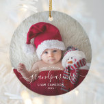 Décoration En Céramique Grand-parents First Christmas Photo White Script<br><div class="desc">Aidez-les à célébrer leur premier petit-enfant avec ce magnifique ornement moderne de gardiens. Le texte blanc dit "Notre premier Noël en tant que grands-parents", avec le mot "grands-parents" dans un élégant script d'écriture manuscrite avec des fioritures avant et après. Remplacez facilement l'image de l'échantillon par votre photo préférée du nouveau...</div>