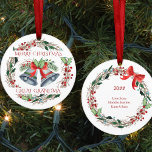 Décoration En Céramique Grande grand-mère Holly Bells Rustique Wreath Noël<br><div class="desc">Joyeux Noël Grand grand-mère (modifiable) ornement de conservation que vous pouvez personnaliser avec l'année et votre(s) nom(s). Le design comprend des cloches en argent, une couronne rustique de brindilles, des baies d'hiver, un arc rouge, un saint et des feuilles. Un design traditionnel en aquarelle avec une typographie élégante que vous...</div>