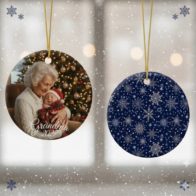 Décoration En Céramique Grandma First Christmas Photo Snowflake Keepsake (Grandma Photo Snowflake Christmas ornament)