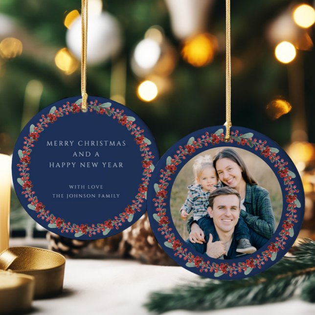 Décoration En Céramique Joyeux Noël Holly Photo botanique (Merry Christmas Holly Botanical Photo Ceramic Ornament)