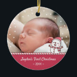 Décoration En Céramique Le mignon Doodle Snowman Photo de Noël du bébé<br><div class="desc">Un joli ornement de Noël photo personnalisée avec une bordure rayée sucre de canne et un petit gribouillage bonhomme de neige. Personnalisez avec le nom de votre bébé et l'année de Noël. Des points de neige entourent l'ornement.</div>