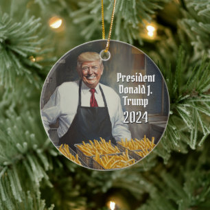 Décoration En Céramique Le président Donald Trump fête Noël 2024 en France