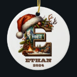 Décoration En Céramique LETTRE Festive E HIVER SCÈNE AVEC CHAT DE Santa<br><div class="desc">Laissez-vous tenter par l'esprit des vacances grâce à cette charmante décoration "E" ornée de détails saisonniers. Du chapeau de Père Noël aux bois de rennes en passant par les montagnes enneigées, les pins et le feu de camp à l'intérieur de la lettre, ce design saisit la chaleur d'un cadre de...</div>