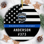 Décoration En Céramique Logo personnalisé du service de police Bleu Police<br><div class="desc">Jeu de Noël du département de police de la Ligne Bleue Mince - drapeau américain dans les couleurs du drapeau de la police, design moderne noir et bleu. Customisez avec le logo de votre service et personnalisez avec le nom et le numéro d'insigne des policiers. Ce vêtement personnalisé d'application de...</div>