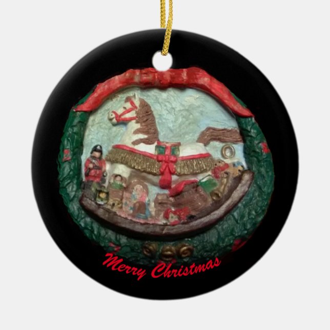 DÉCORATION EN CÉRAMIQUE L'ORNEMENT ROCKINGHORSE (Devant)